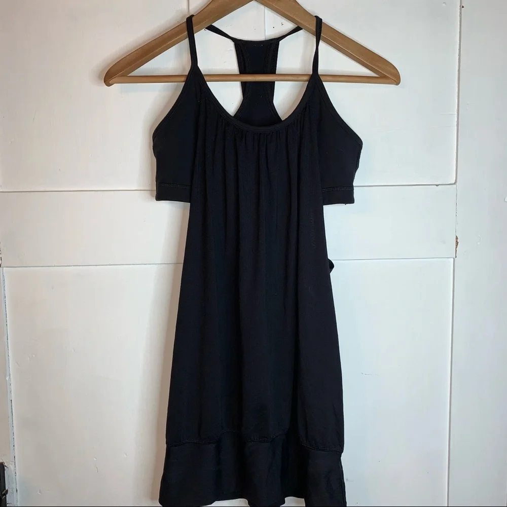 Lululemon No Limits Tank